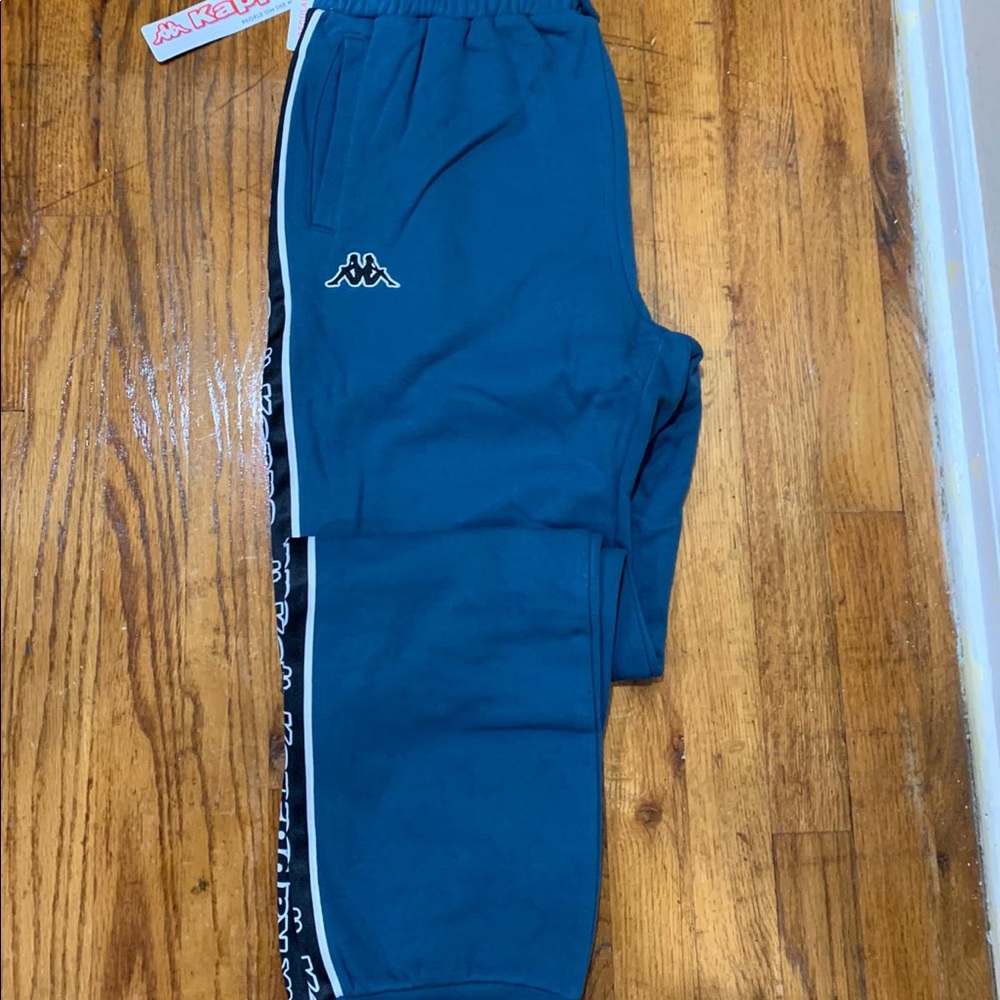 🔥Brand Authentic Kappa Large joggers Never Worn 🔥